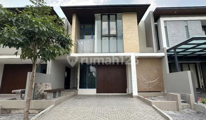 Dijual Rumah Citraland Strategis Siap Huni