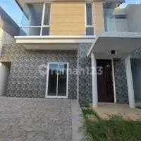 Dijual Rumah SHM di Babatan Mukti Siap huni