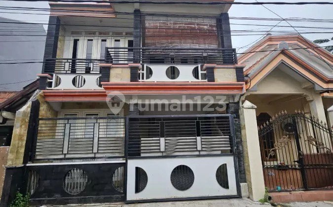 Dijual Rumah Simpang Darmo Permai Selatan Furnish Strategis Siap huni