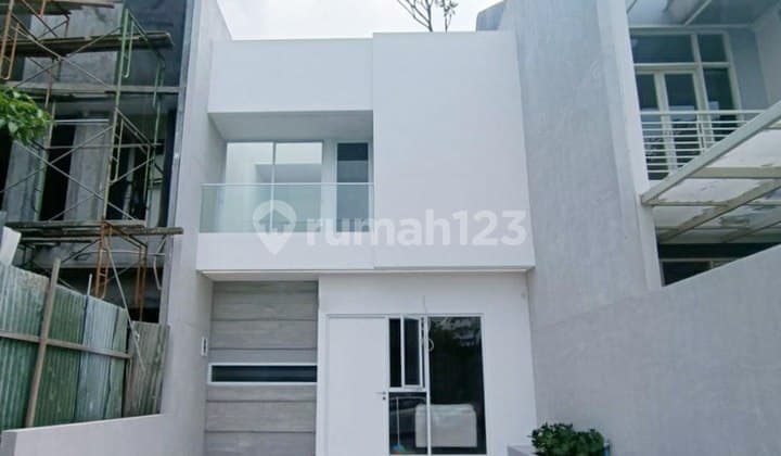 Dijual Rumah Taman Puspa Raya Strategis Siap Huni