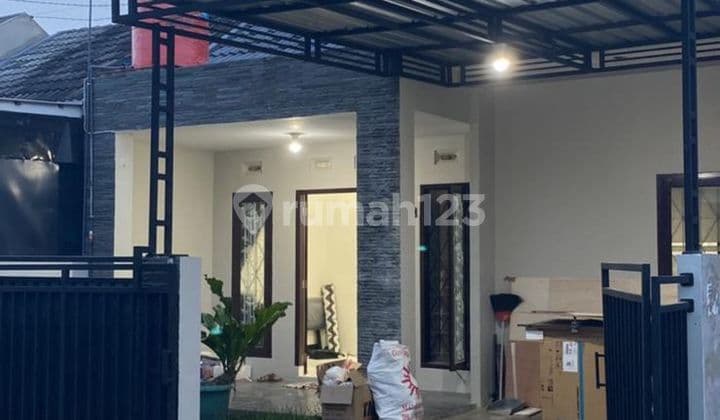Rumah Dekat Kampus