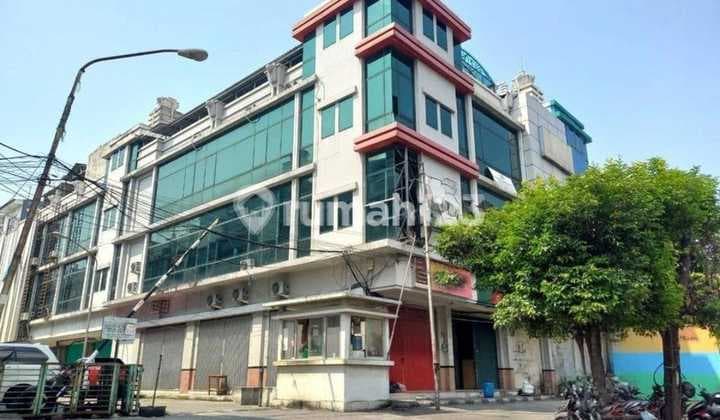 City Center Shop House Strategic Location Ready to Occupy on Mt Haryono Semarang