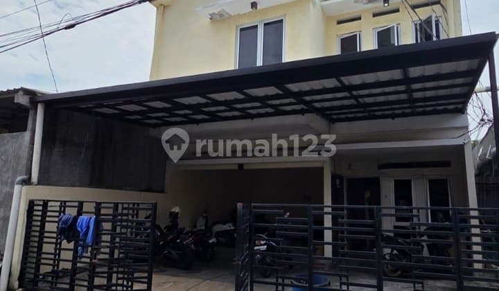 Rumah Kos Tengah Kota Full Penghuni di Batan Semarang Tengah