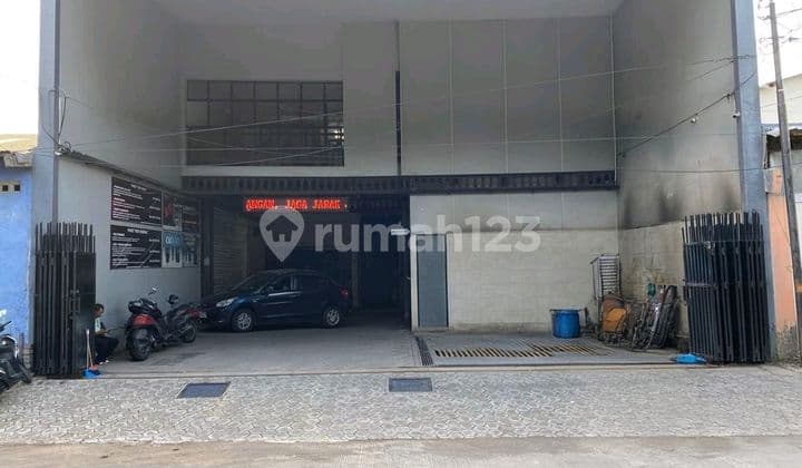 Ruang Usaha Siap Pakai Dekat Pelabuhan Di Hasanudin Semarang