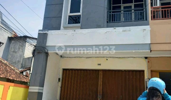 Ruko Bagus 2 Lantai Tengah Kota Dekat Stasiun Poncol Imam Bonjol