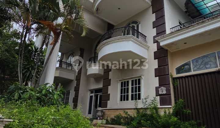 Rumah Mewah 2 Lantai Lokasi Elit Di Bukit Sari Semarang