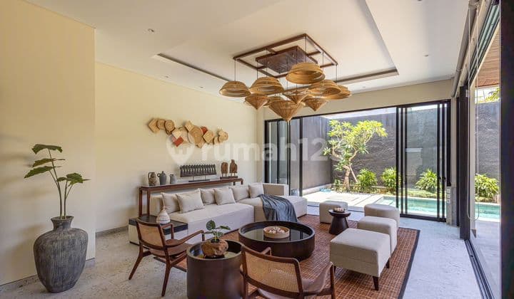 New Villa Luxury 3 BR Furnish Lokasi Exclusive Uluwatu Bali