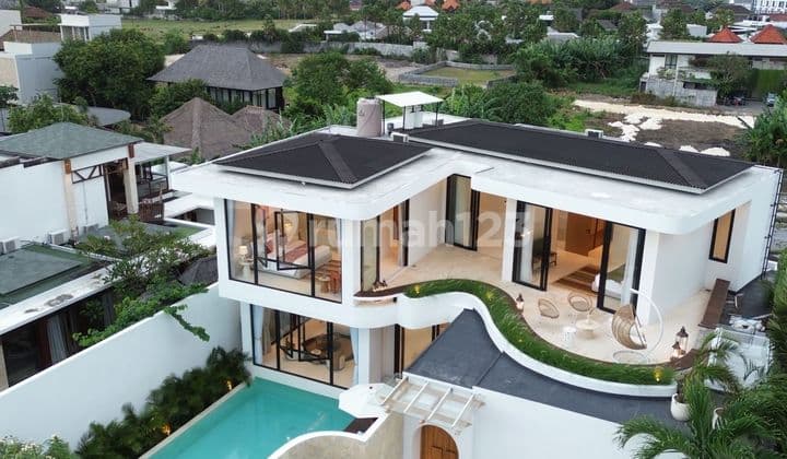 Villa 5 BR Lokasi Strategis Dekat Atlas Canggu Bali