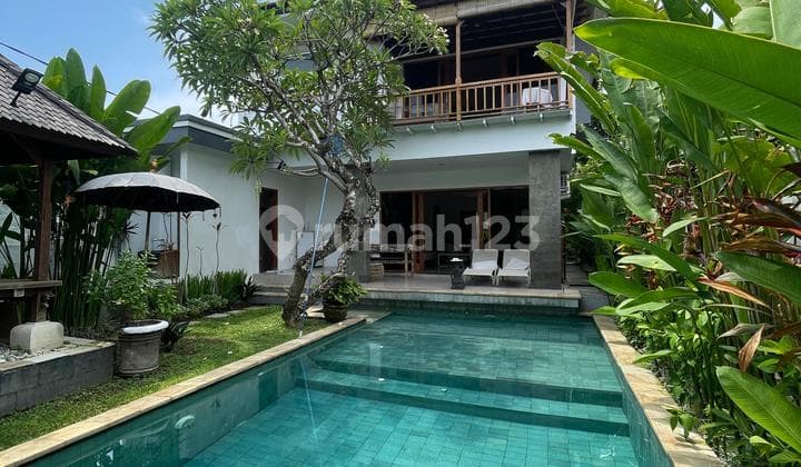Villa Prime Modern Tropical Lokasi Strategis Di Umalas Bali