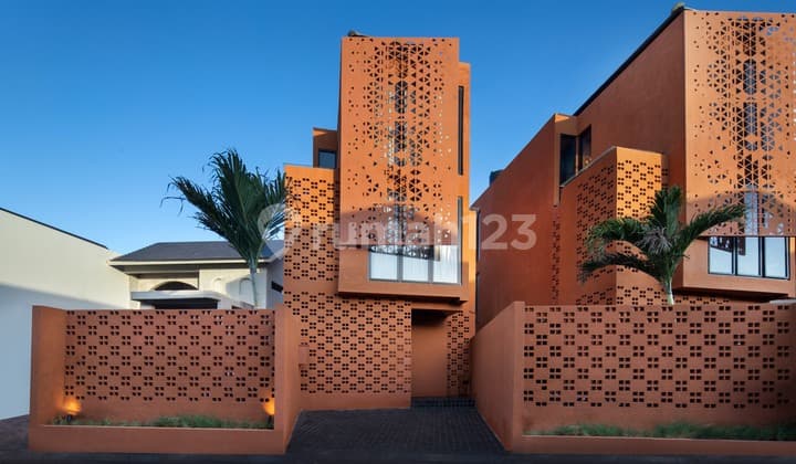 Exclusive 2BR Villa in Canggu Bali Close to Batu Bolong Beach