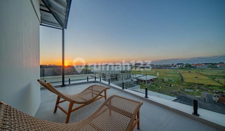 Villa Tropis 2 Kamar View Sawah bisa KPR di Seminyak Bali