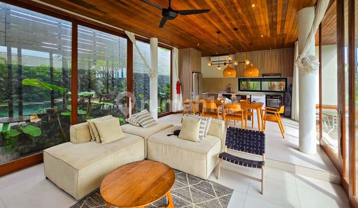 Villa Mewah 3 Kamar Di Canggu Dekat Pantai Batu Bolong Bali