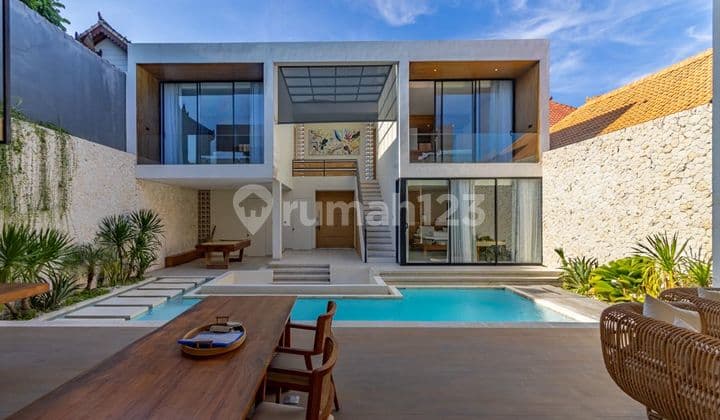 Villa 3 Kamar Furnish Hanya 500M ke Pantai Cemagi Bali