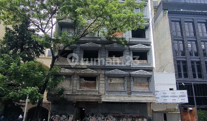 Hotel boutique kebayoran baru on progress