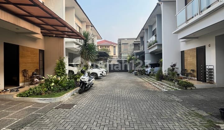 Rumah Dalam Cluster Condet