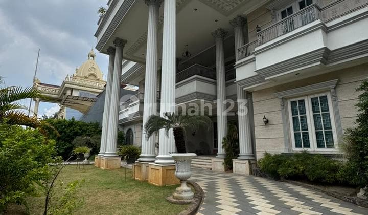 For Sale Luxury 3-Story House in North Jakarta with Rooftop