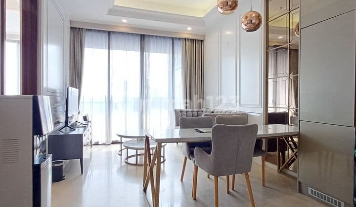 District 8 Senopati 1 Kamar Luas 70M2 Modern Theme Siap Huni