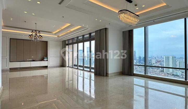 Raffles Residence 4 Kamar 475M² View Terbaik Luxury Lifestyle
