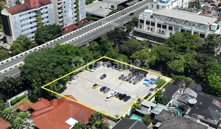 Tanah Komersial di Kebayoran Baru 2425M2 Cocok Hotel Resto