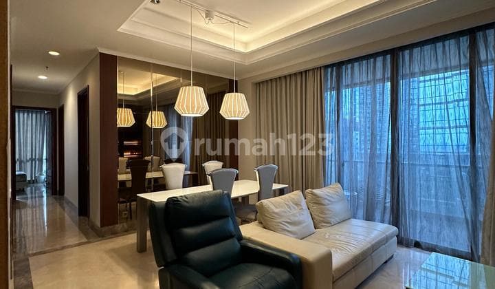 District 8 Senopati Tipe 3 Kamar Tidur Furnished Pool View
