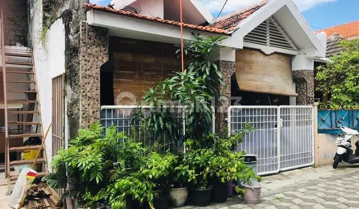 Dijual Rumah Siap Huni di Jojoran Dharmahusada Pusat Kota