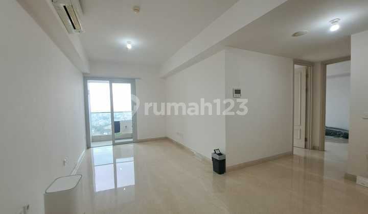 Dijual/Disewakan Apartemen One Icon, Connect Tunjungan Plaza