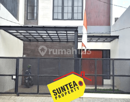 Selling Cheap Brand New Strategic House in Graha Bunga Bintaro