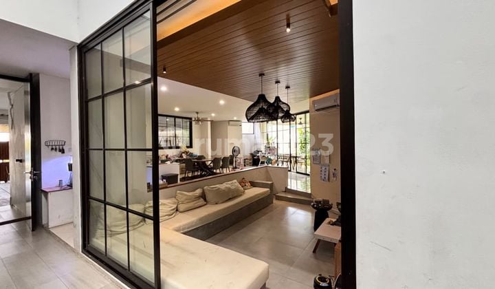Rumah Mewah Tropical Bali Furnished di Mertilang Bintaro Sektor 9