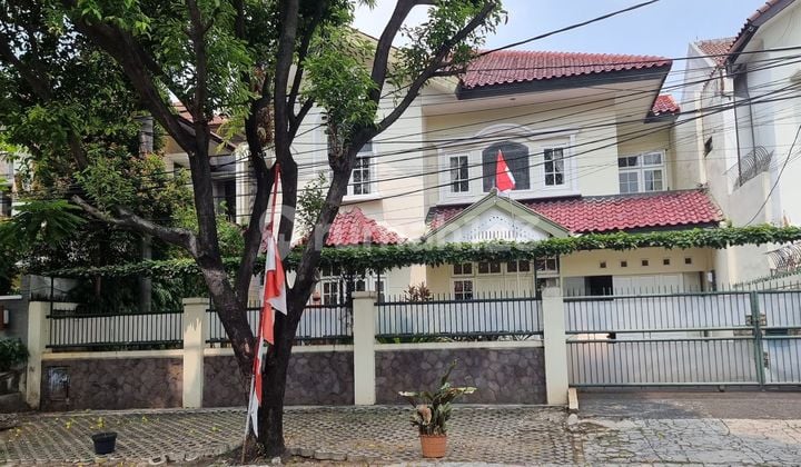 Rumah Bagus Siap Huni Di Kebayoran Baru Jakarta Selatan -nrl