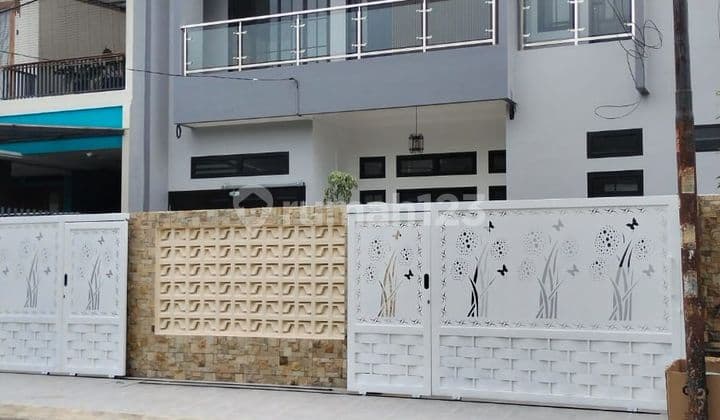 Rumah Brand New Di Griya Loka Bsd City