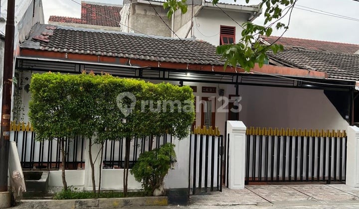 Rumah Rapih Siap Huni di Taman Galaxy Indah , Bekasi