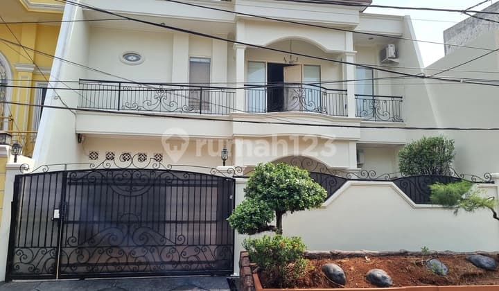 Rumah di Sunter Agung 2Lt 11X20 220M Type 4Kt Tanjung Priok Jakarta Utara