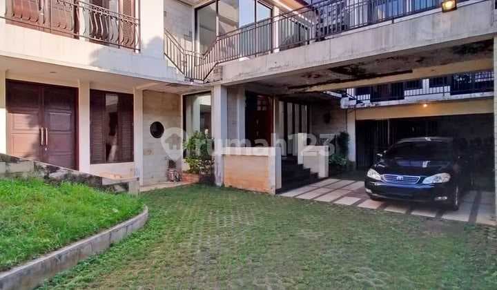 Dijual Rumah Di Jeruk Perut Jakarta Selatan Fasilitas Swimmingpool