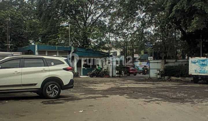 Gudang Kecil Ruko Gandeng Akses Kontainer Pegangsaan Dua Priok