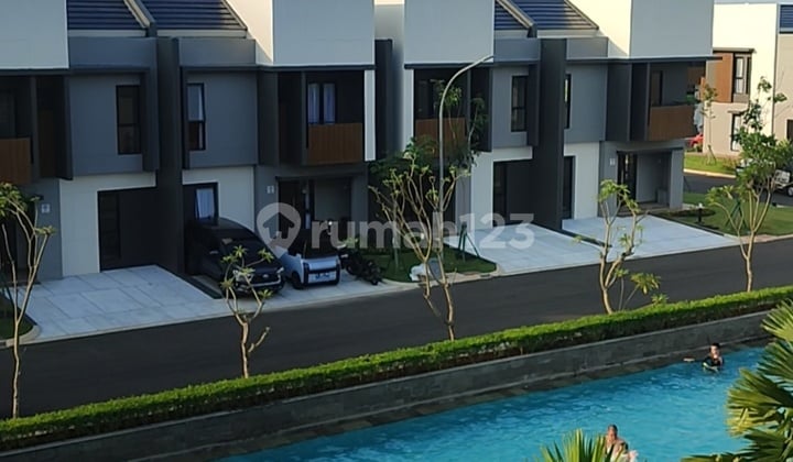 Rumah Sewa Summarecon Crown Gading Cluster Regia Residence Murah