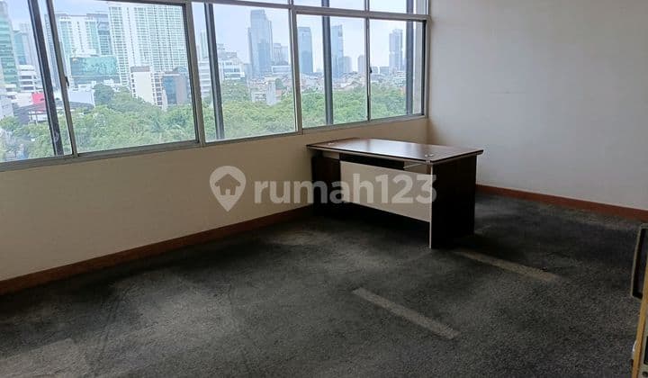 Space Office Depan Sta LRT