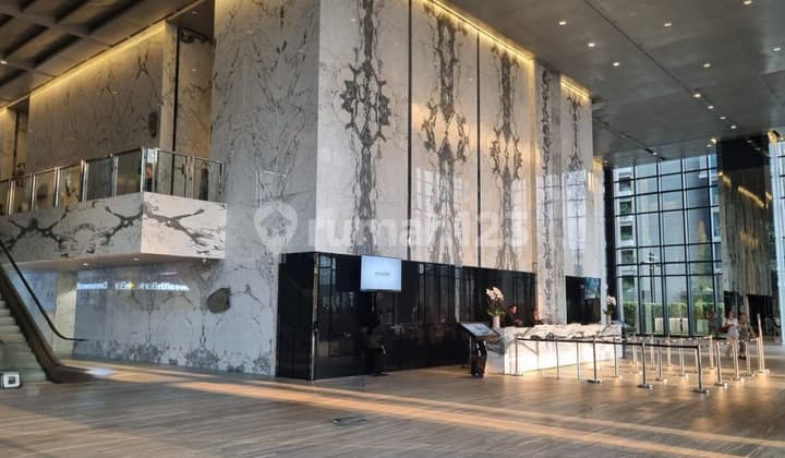 For Rent Office District 8 Scbd Treasury Tower