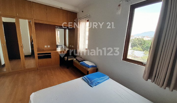 Apartemen Majesty 3 Bedroom Dekat Universitas Maranatha Furnished