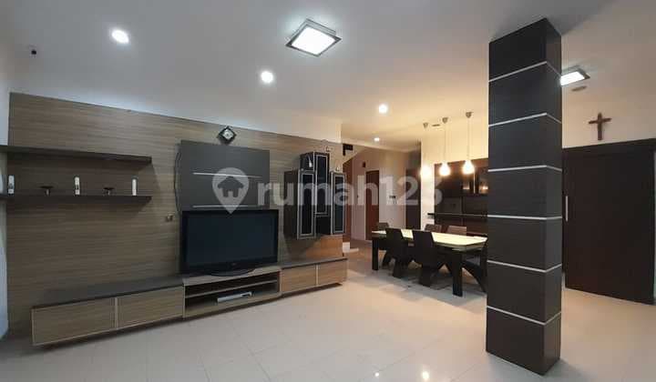 Rumah Minimalis di Komplek Setra Duta Full Furnished