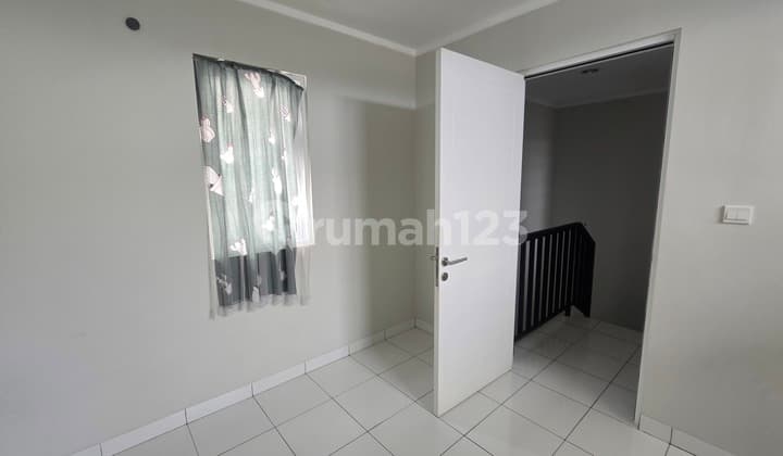 Rumah Siap Huni 2 Lantai di Cluster Dayana, Summarecon Bandung