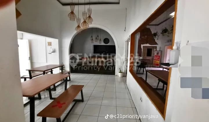 Dijual Rumah Dan Ruang Usaha Sangat Strategis Di Sayap Riau