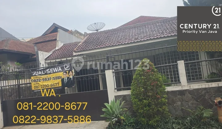 Dijual Rumah Luas Asri di Budisari Bandung