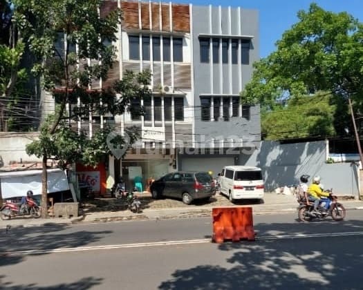 Ruko Mainroad Buah Batu Strategis Dekat Yogya Store Kantor