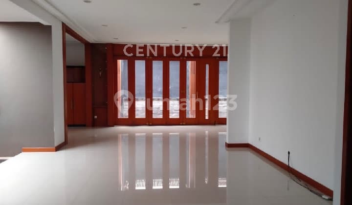 Rumah Nyaman Blong Setra Sari Dekat Pvj Kampus Maranatha