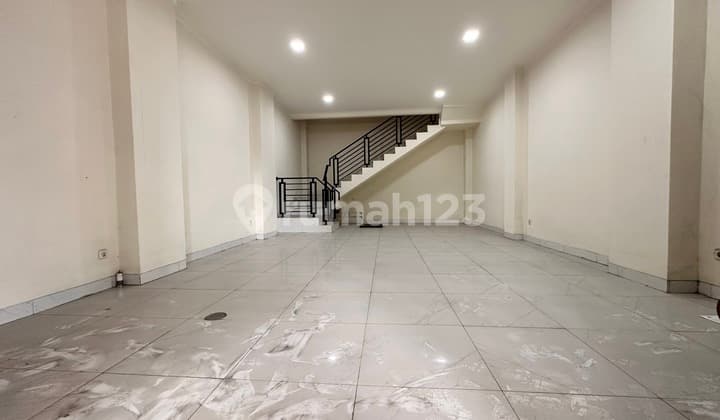 Super Miring!!Ruko Ikon 260 M2 Di Tanah Abang