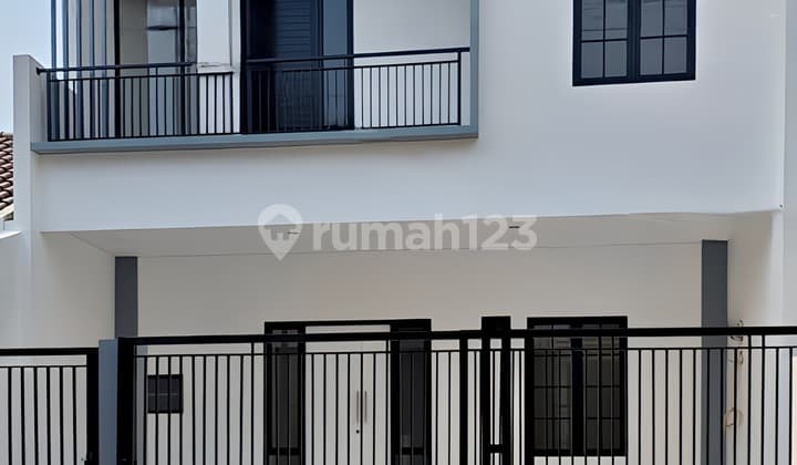 Dijual Rumah Sudah Renov Di Regency Melati Mas Lt 96m2
