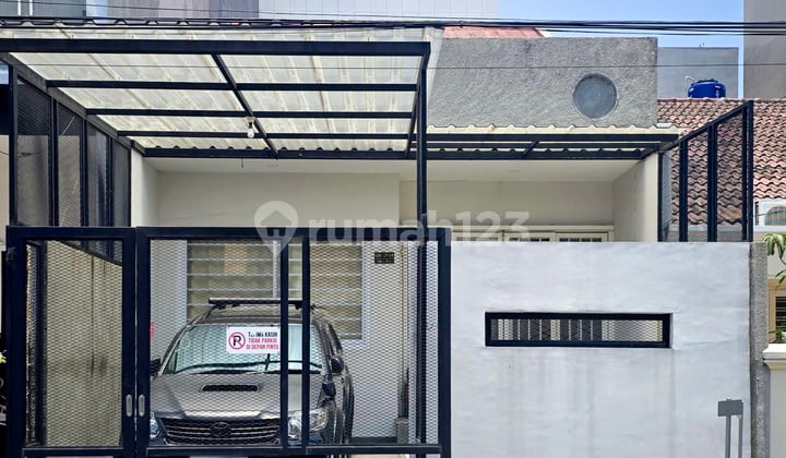Jual Cepat Rumah Siap Huni 6X17m2 Janur Asri, Kelapa Gading