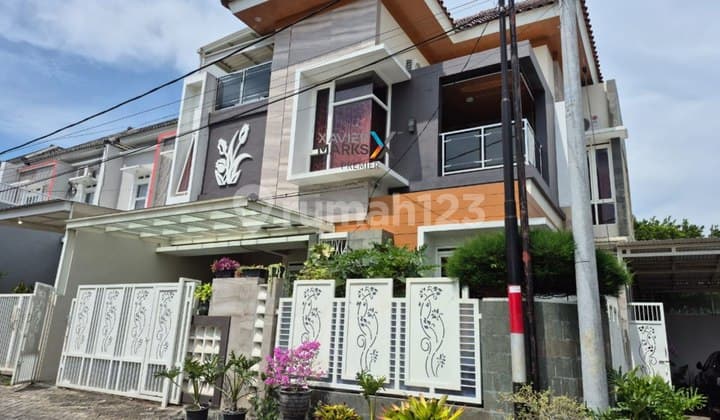 Rumah Cakep di Area Tinggi, Sejuk, Dekat Cafe & Kampus Merjosari Lowokwaru Malang