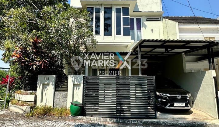 Rumah Hook 3 Sisi di Saxophone,Tunggulwulung, Lowokwaru, Malang