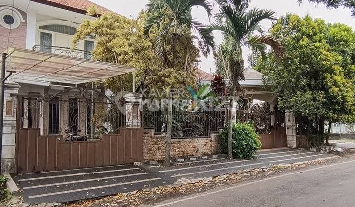 Rumah Hook Kondisi Terawat di Jalan Pulau-Pulau, Klojen Kotamadya Malang